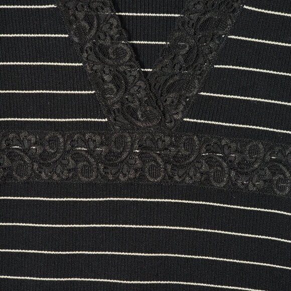 Bebe Y2K 2000s Black Striped Ribbed Lace Trim Silk Blend V-Neck Baby Top Medium - Picture 6 of 9